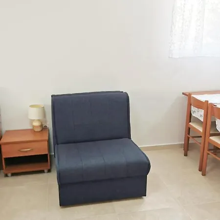 Sara * Njivice